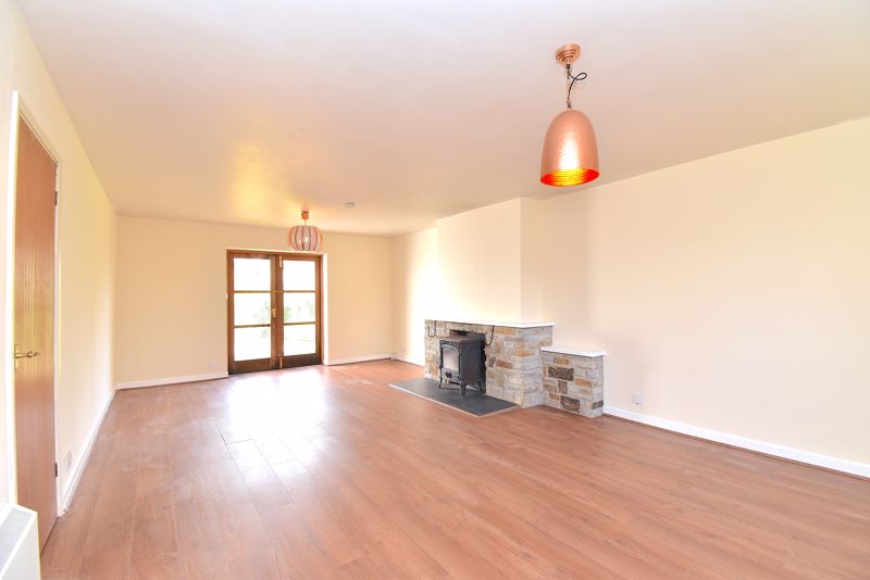 Sitting Room- click for photo gallery